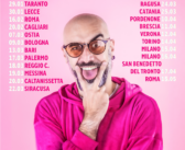 “Clitoridere”, Daniele Fabbri porta a Roma la stand up che fa discutere su sesso, web e tabù