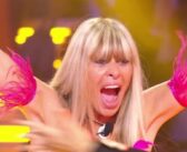 Plumage Party: Nando Moscariello celebra la vittoria di Alessandra Mussolini al Grande Fratello VIP 2026