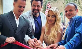 Alessandro Venezia, Sébastien Frey, Valeria Marini ed il Sindaco Cateno De Luca al taglio del nastro di Belcanto Taormina