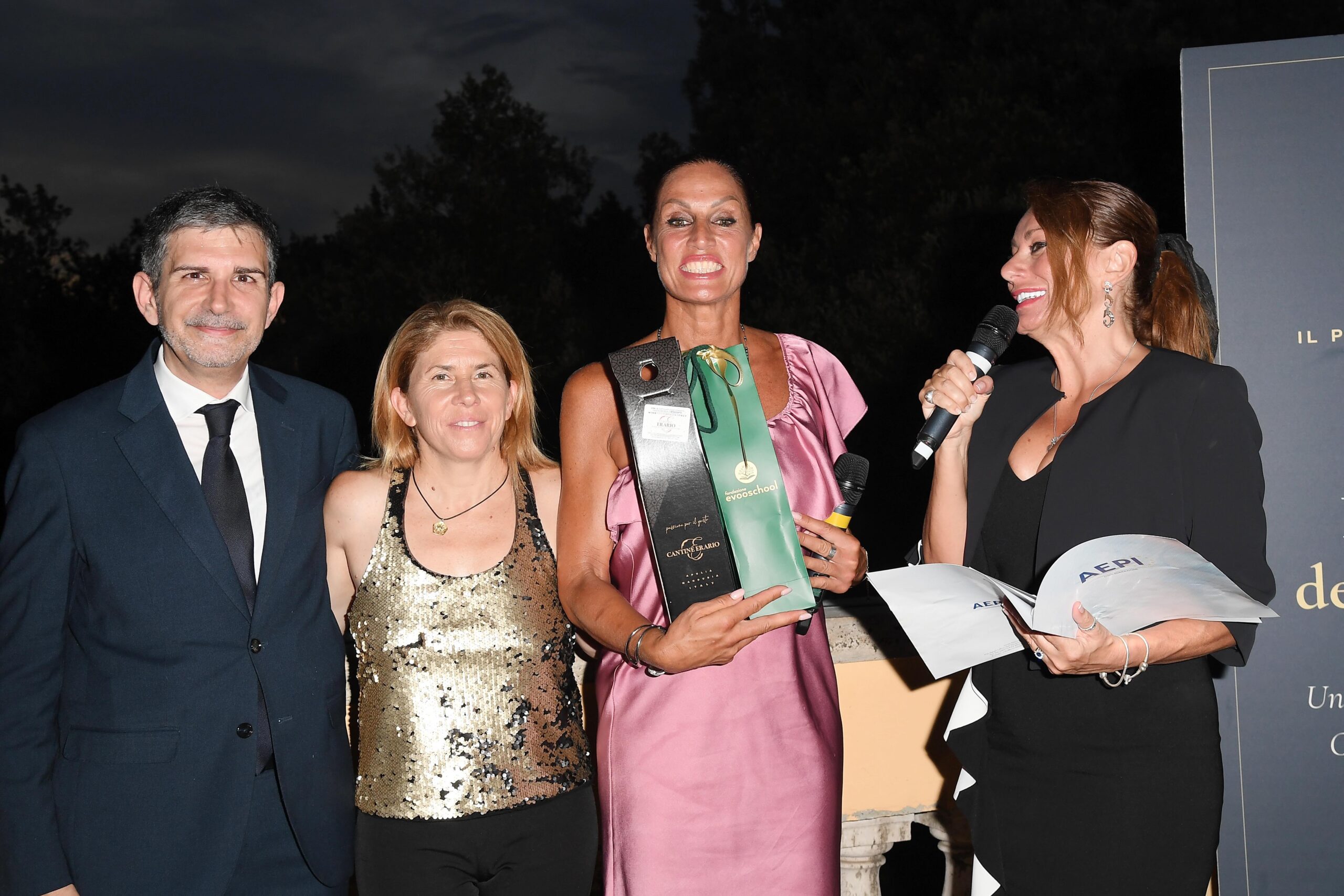 MAURO LORENZINI ALESSIA PIERETTI ANNALISA MINETTI ALMA MANERA