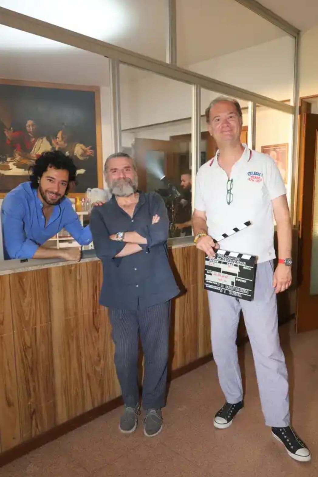 Manfredi Russo, Gigi Miseferi ed il regista Felice Maria Corticchia col ciak in mano