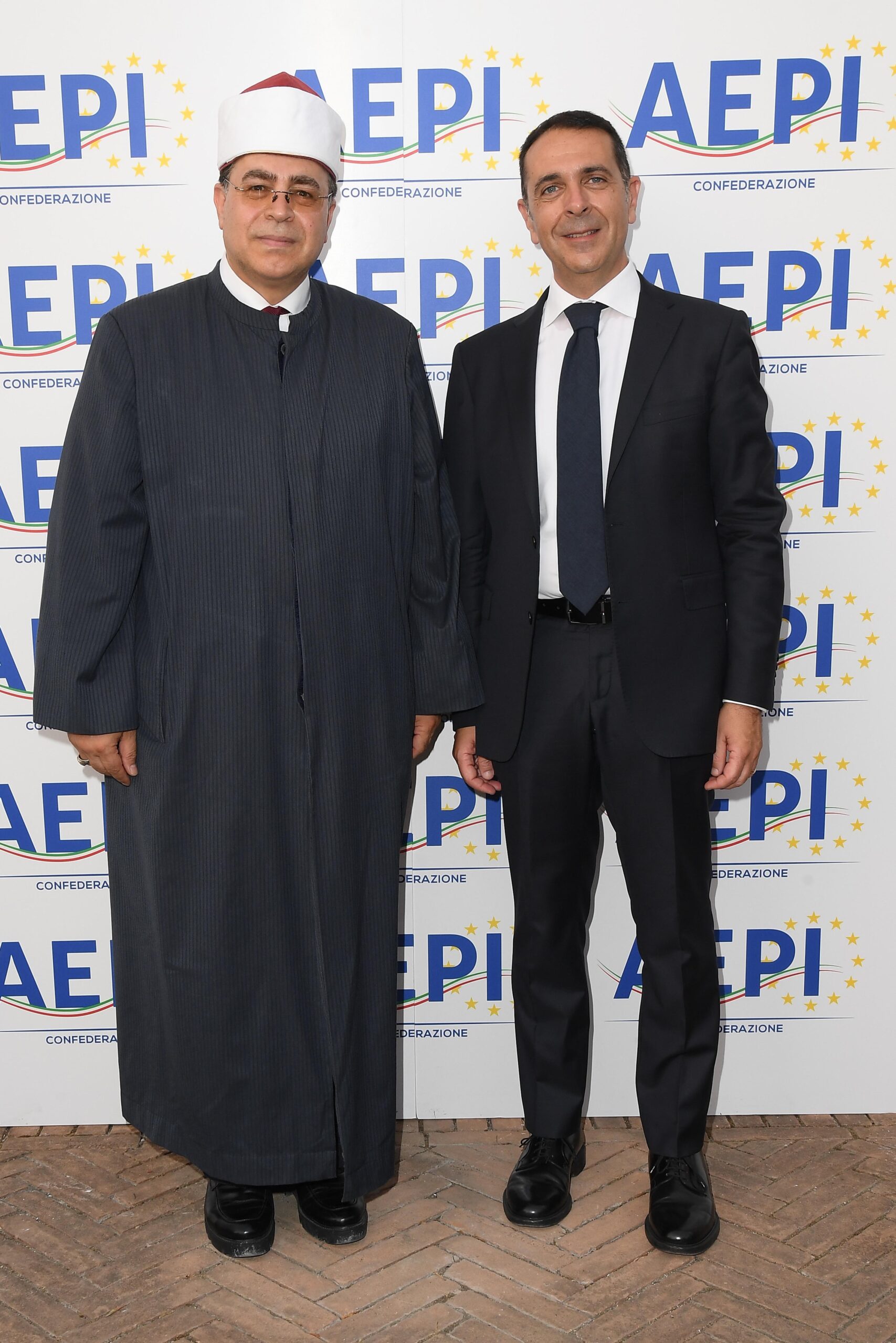 nader akkad mino dinoi