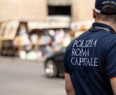Musei Vaticani, ambulante abusivo aggredisce un agente
