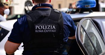 Ostia, occupazione abusiva nell’ex Colonia: tre arresti dopo l’intervento della Polizia Locale
