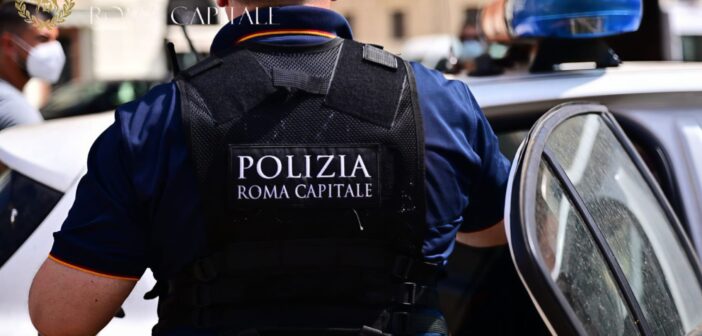 Ostia, occupazione abusiva nell’ex Colonia: tre arresti dopo l’intervento della Polizia Locale