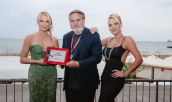 Katherine-Kelly-Lang-Antonio-Flamini-Maria-Guerriero-Foto-di-Eleonora-Lamonaca-1