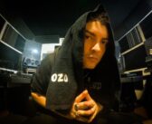Suarez, “Pills”: il nuovo album tra rap, ironia e fragilità