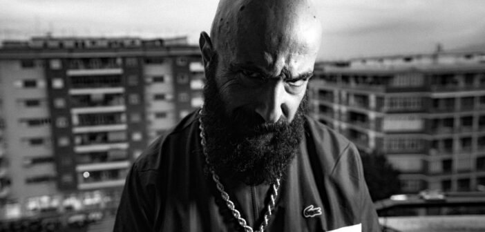 Zinghero è tornato: rabbia, strada e rap senza compromessi