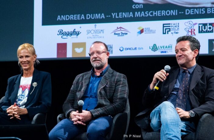Andreea Duma, Andrea Rigon e Denis Berri sul palco_Ph Pietro Nissi