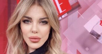 Sex work, tasse e diritti: Alba Parietti conduce il talk show in tv